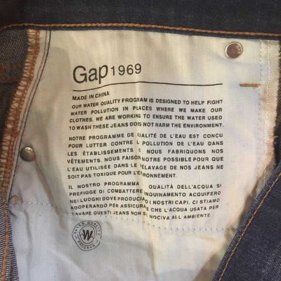 GAP 1969 Semi-Distressed Jean Skirt - Picture 4 of 7